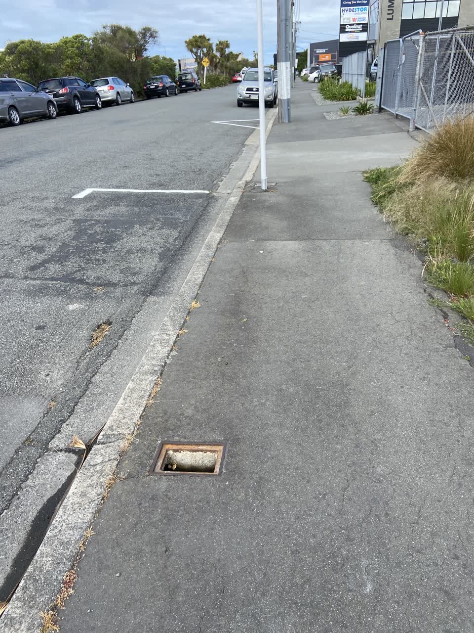 The photograph attached to this roading/streets report