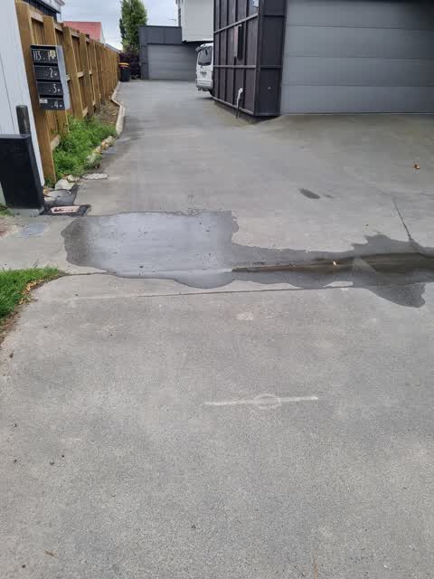 Water Leak, a report photo