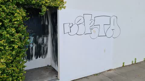 Graffiti, a report photo