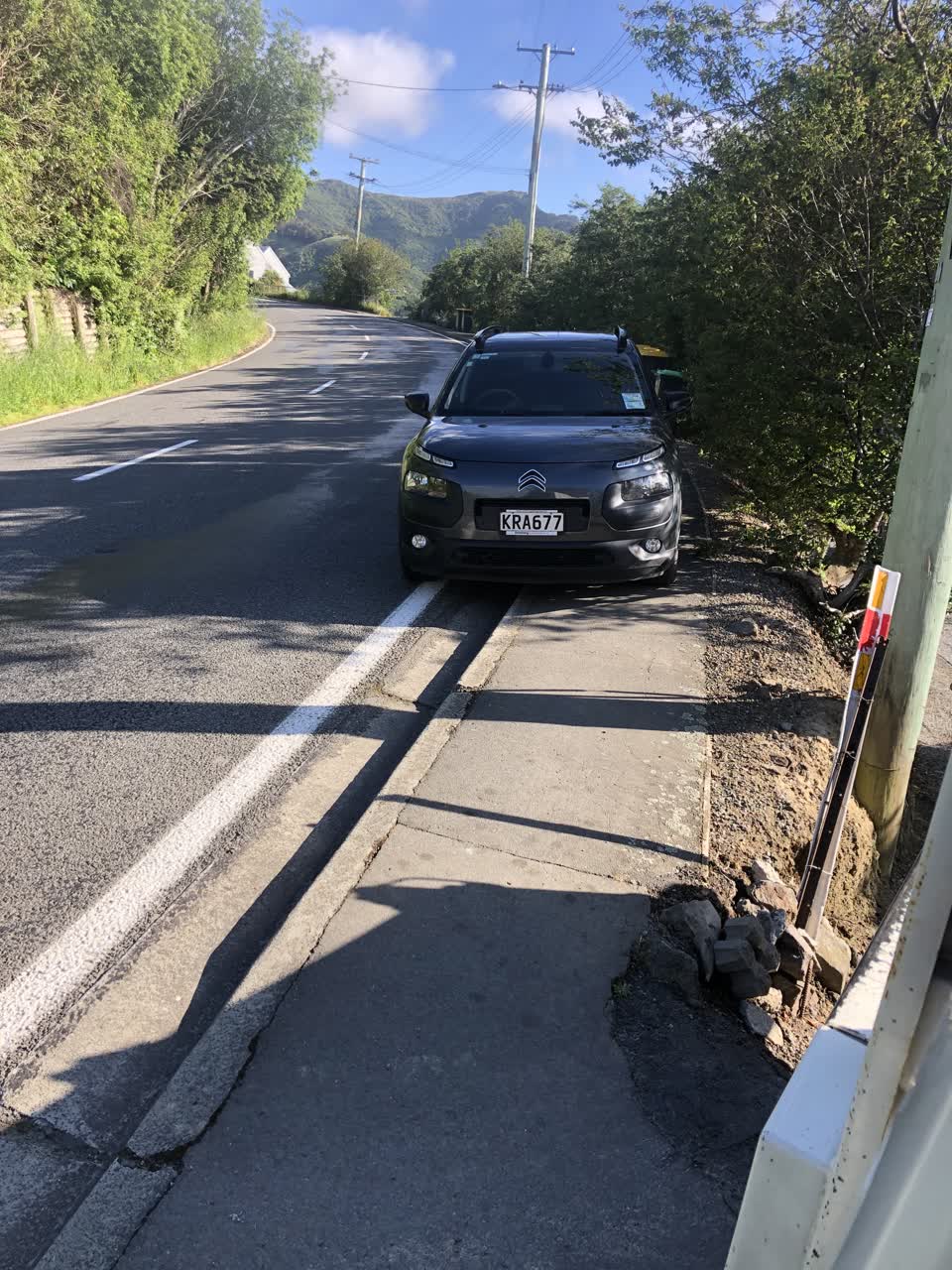 The photograph attached to this roading/streets report