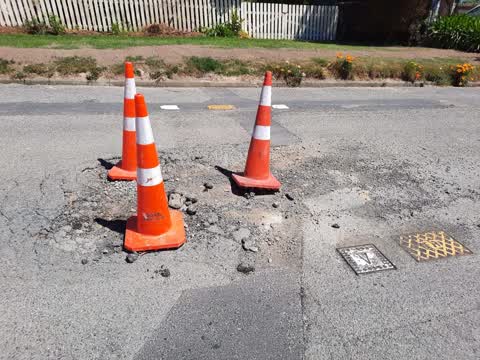 Roading/Streets, a report photo