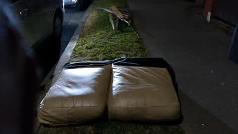 Rubbish/Recycling, a report photo