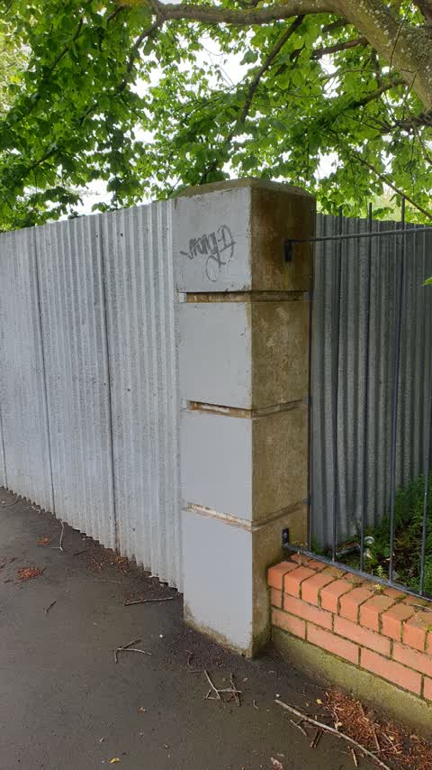 Graffiti, a report photo