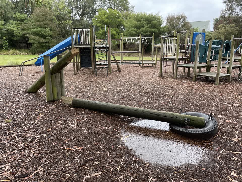 The photograph attached to this parks report