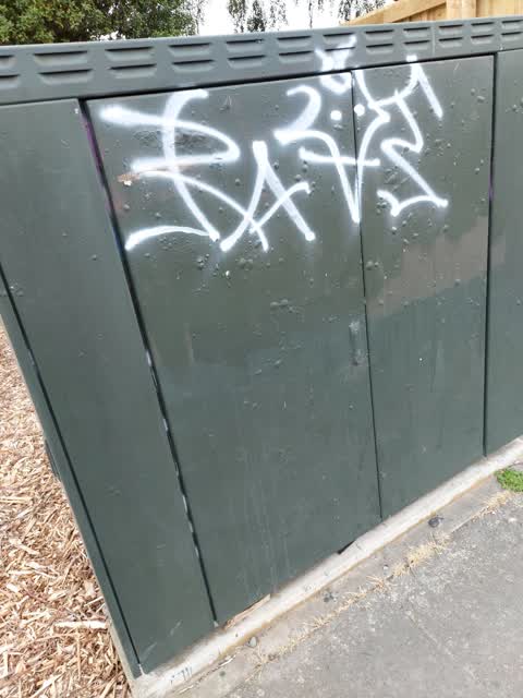Graffiti, a report photo