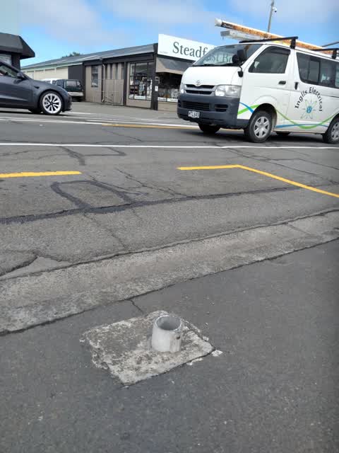 Roading/Streets, a report photo