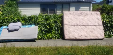 Rubbish/Recycling — a report photo