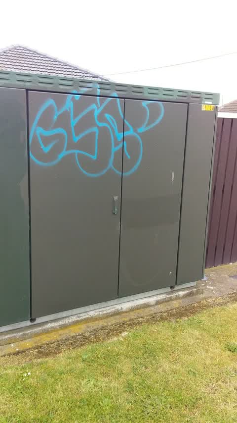 Graffiti, a report photo