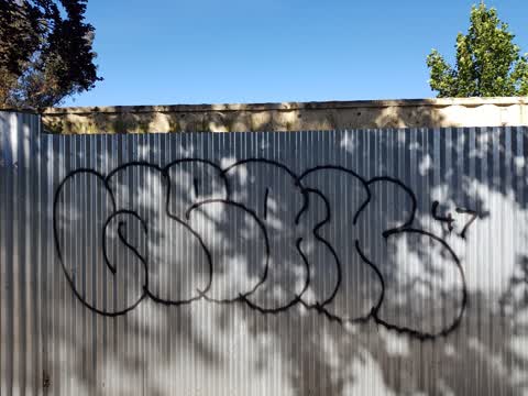 Graffiti, a report photo