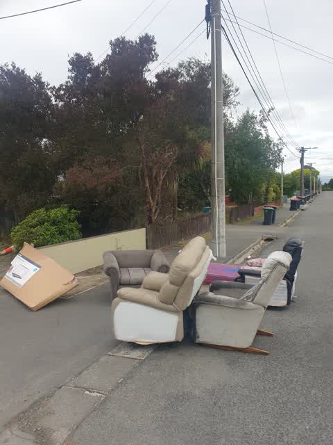 Rubbish/Recycling — a report photo