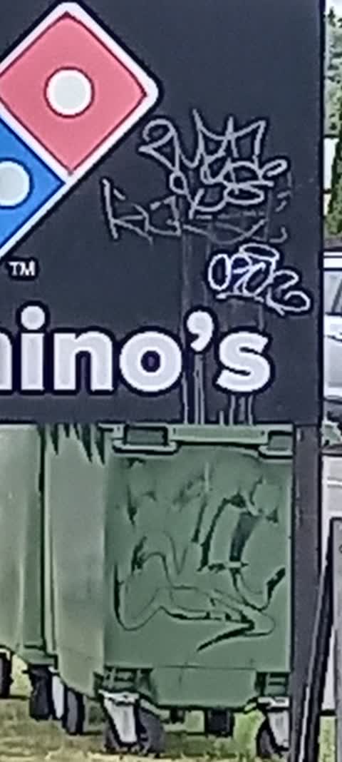 Graffiti, a report photo