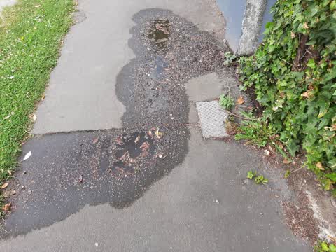 Water Leak, a report photo