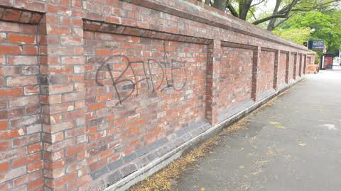 Graffiti, a report photo