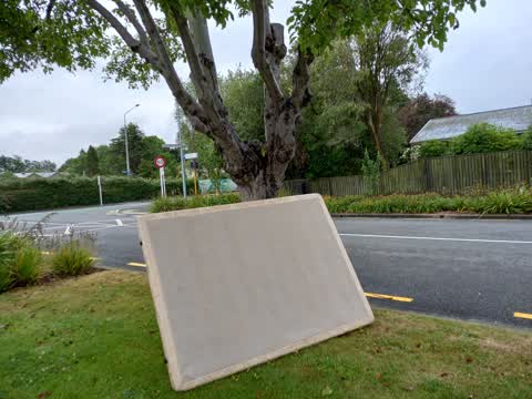 Rubbish/Recycling, a report photo