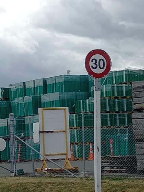Roading/Streets, a report photo