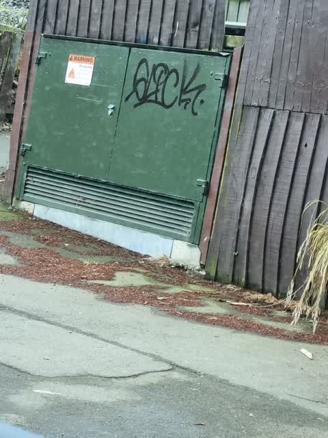 Graffiti, a report photo