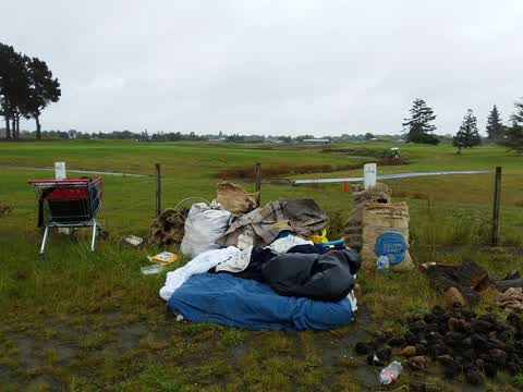 Rubbish/Recycling, a report photo