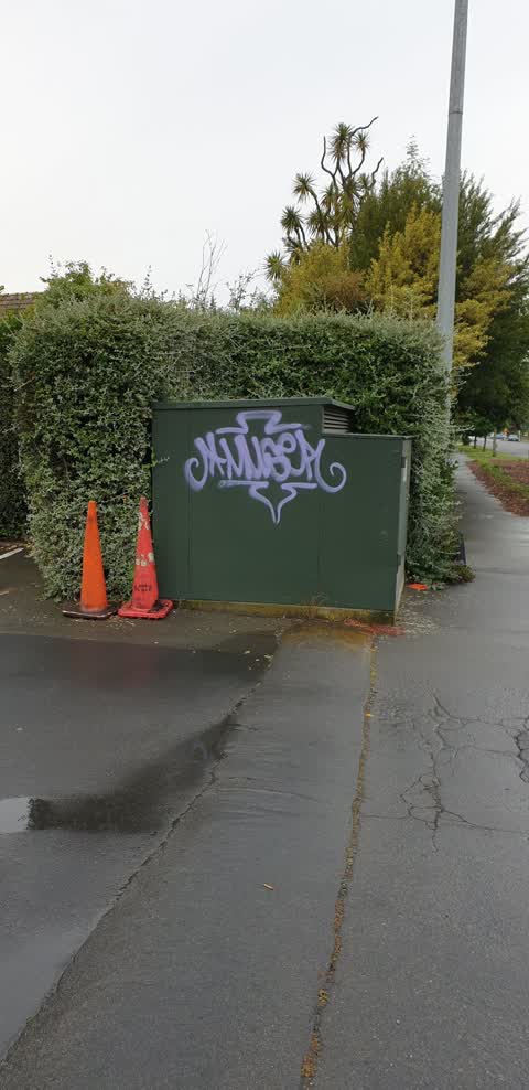Graffiti, a report photo
