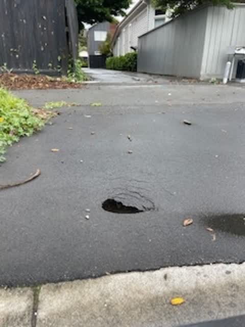 Roading/Streets, a report photo