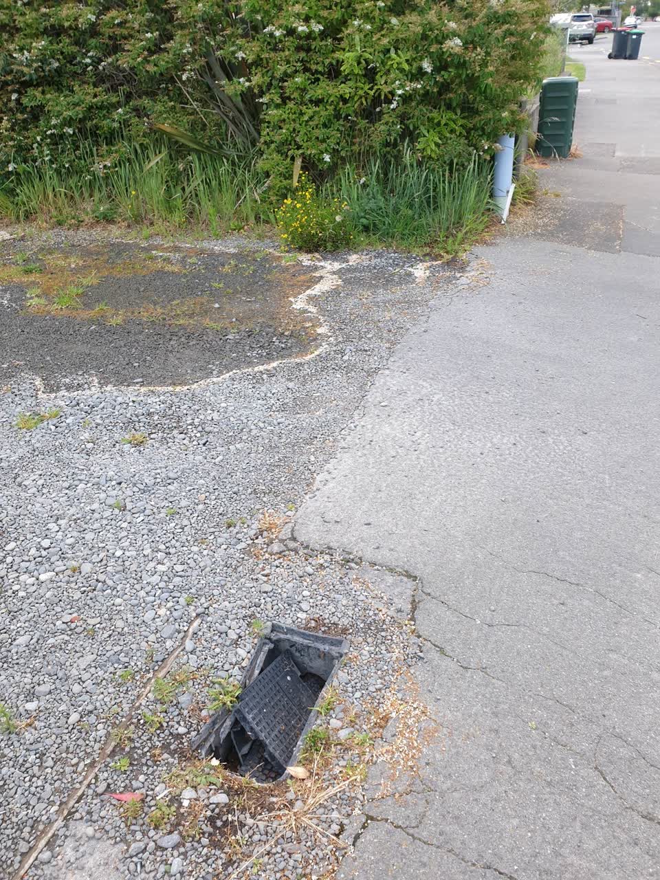 The photograph attached to this water supply report