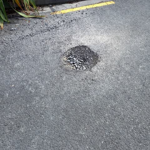 Roading/Streets, a report photo