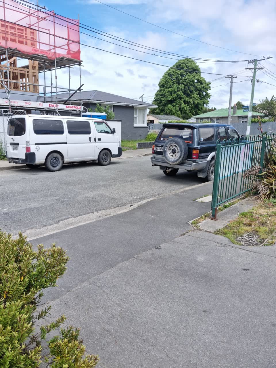 The photograph attached to this roading/streets report