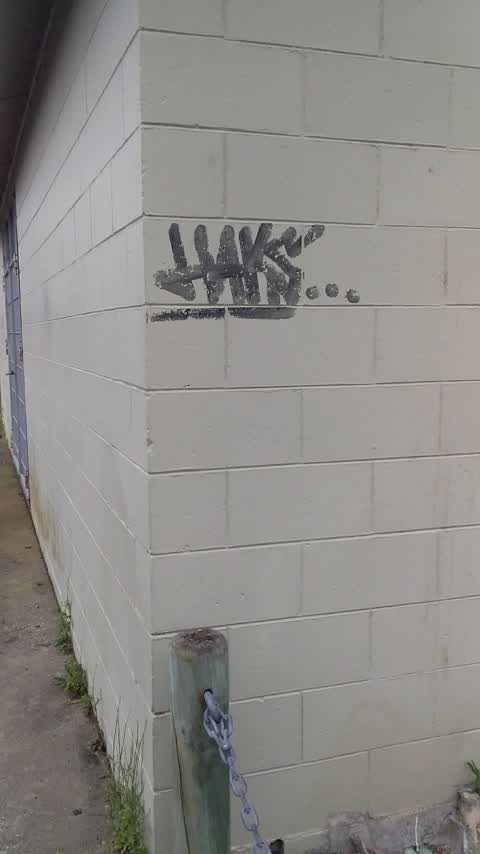 Graffiti, a report photo