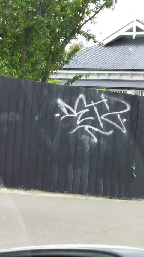 Graffiti, a report photo