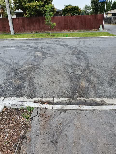 Roading/Streets, a report photo