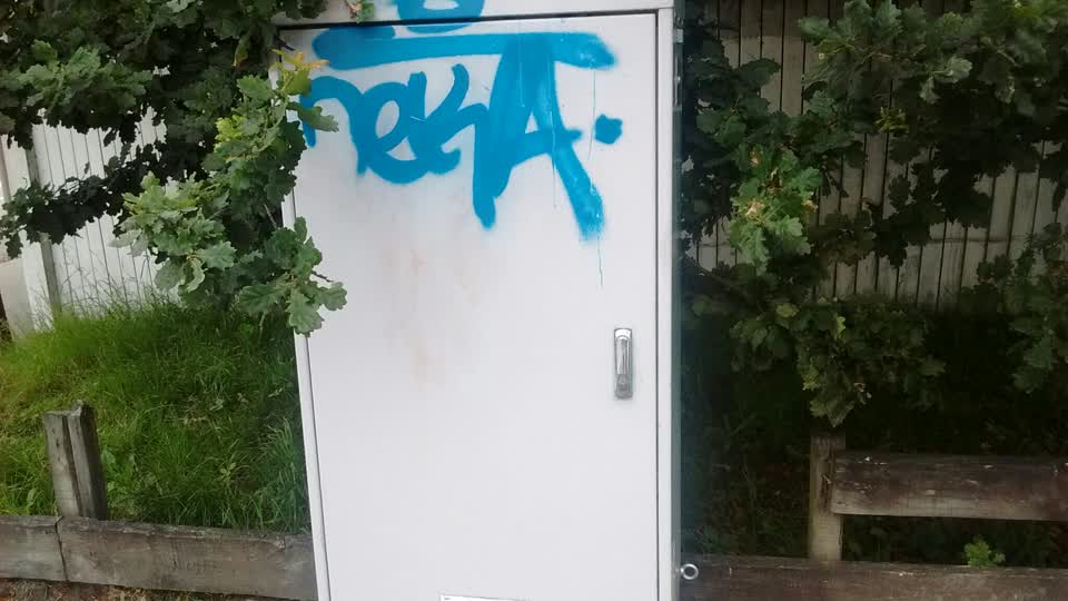 The photograph attached to this graffiti report