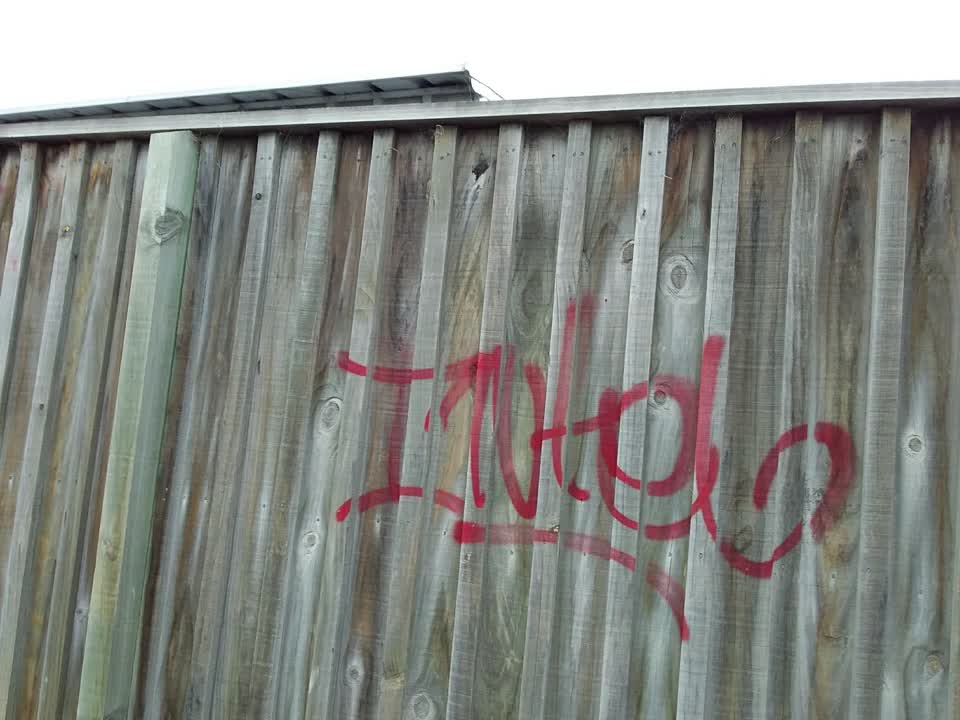 The photograph attached to this graffiti report