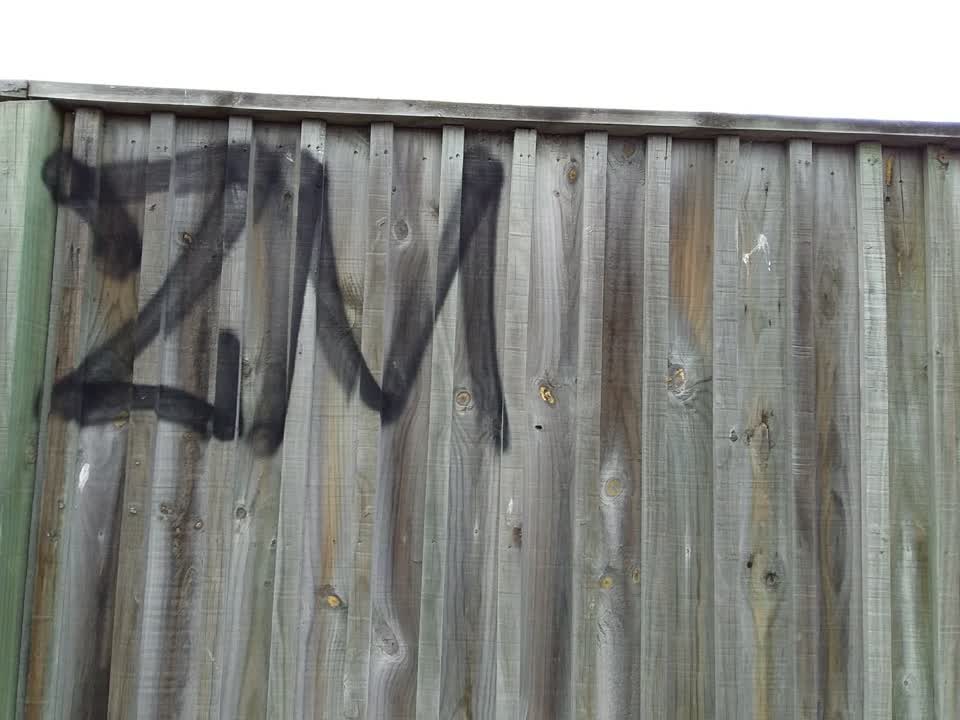The photograph attached to this graffiti report