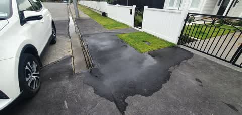 Water Leak, a report photo