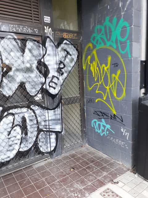 Graffiti, a report photo