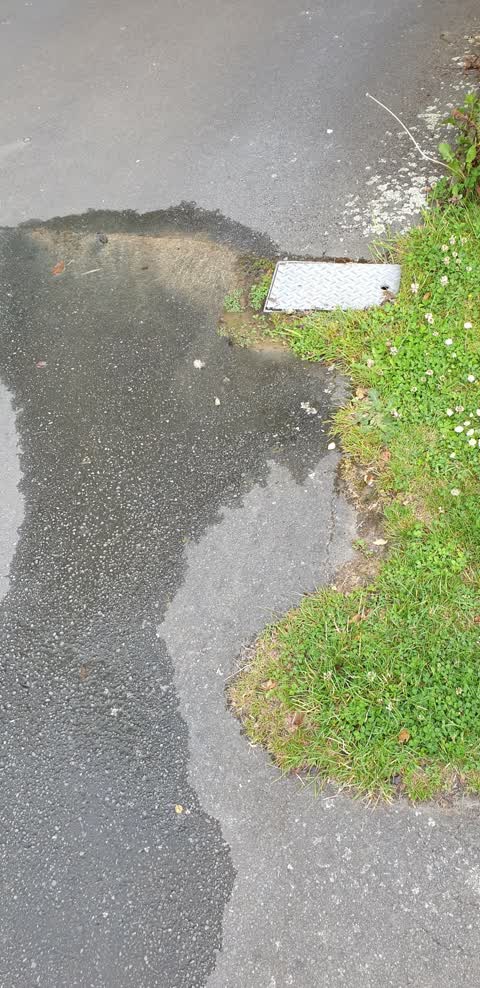Water Leak, a report photo