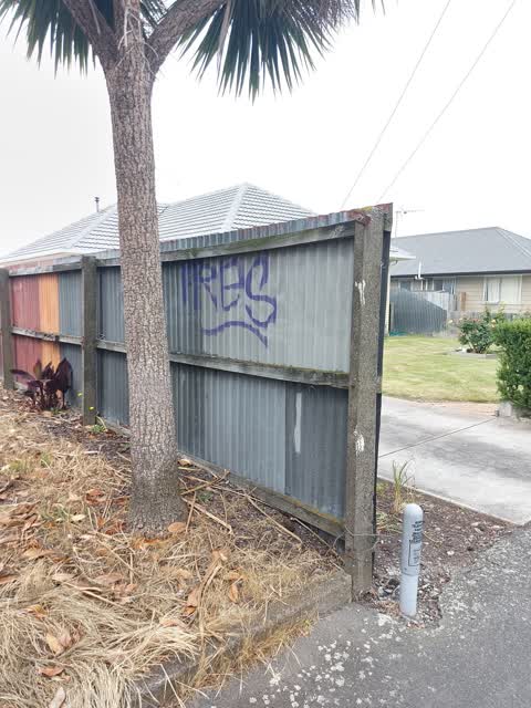 Graffiti, a report photo