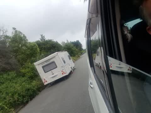 Roading/Streets, a report photo