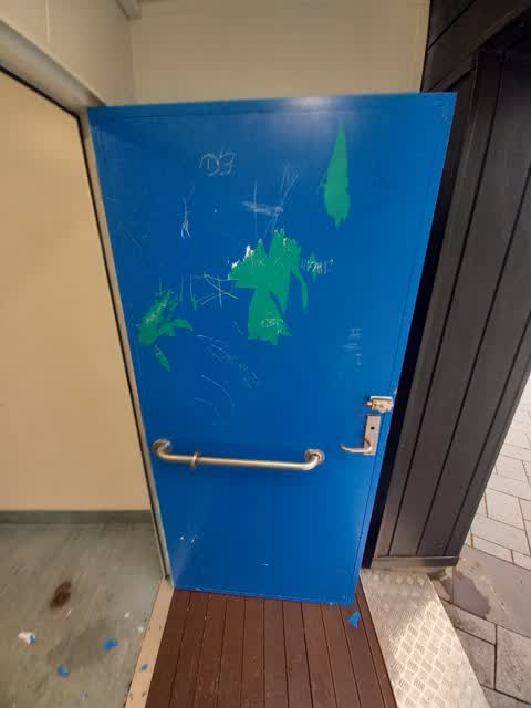 Graffiti, a report photo