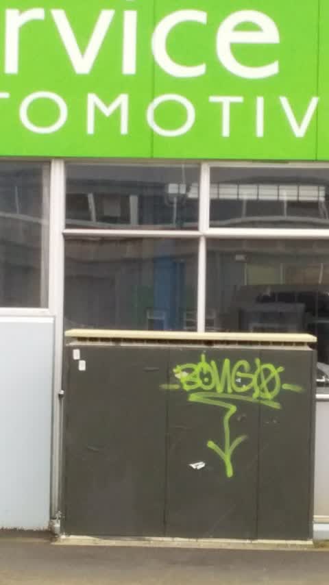 Graffiti, a report photo