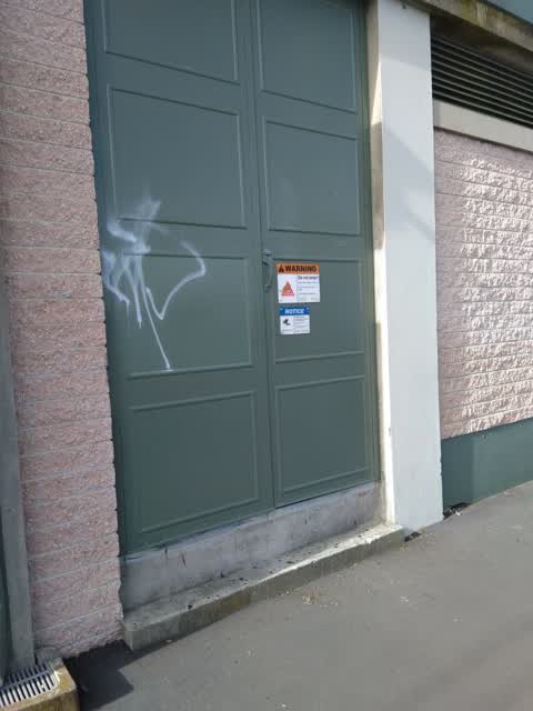 Graffiti, a report photo