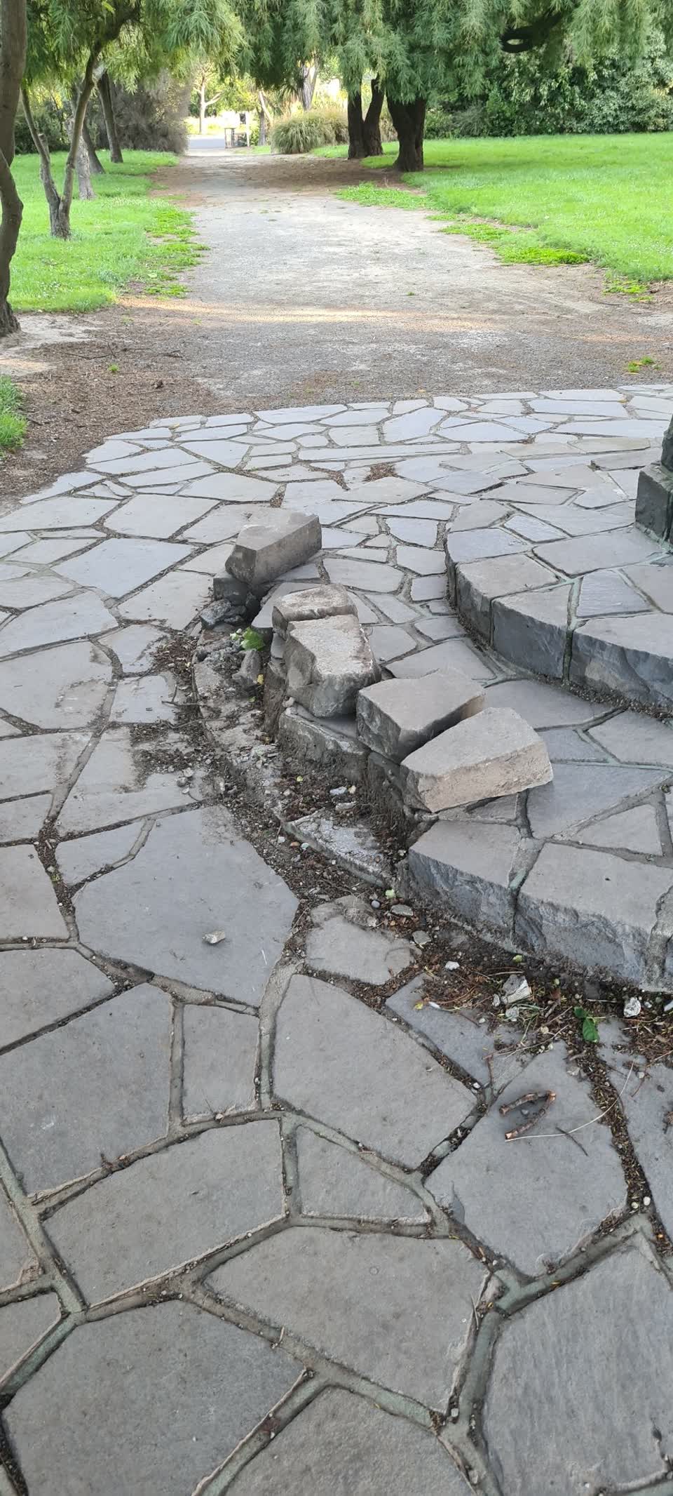 The photograph attached to this parks report