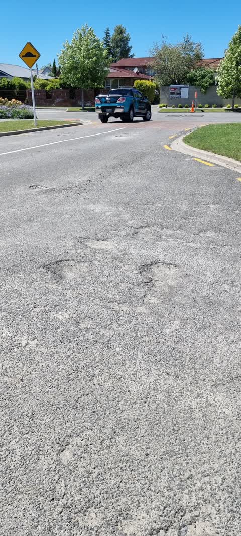 Roading/Streets, a report photo
