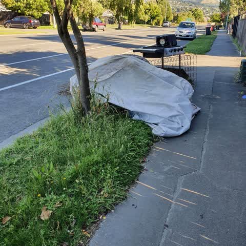 Rubbish/Recycling, a report photo