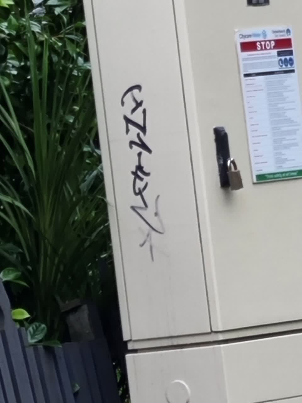 The photograph attached to this graffiti report