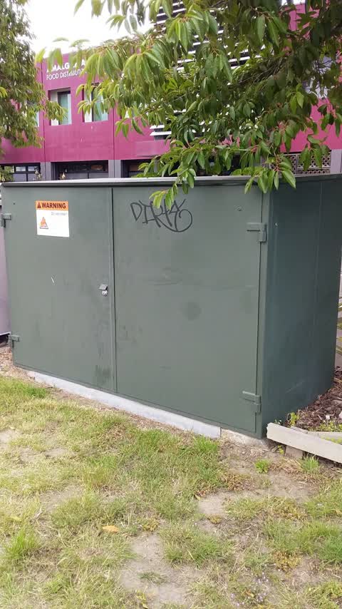 Graffiti, a report photo