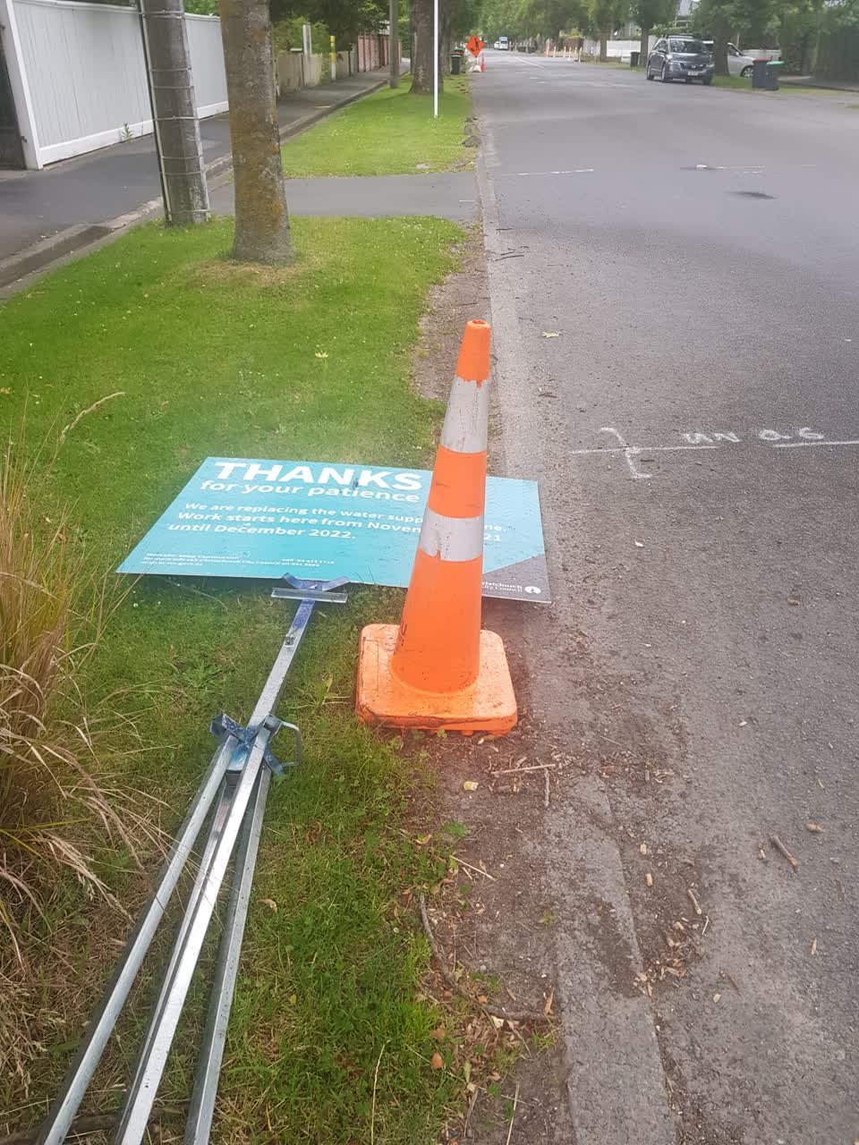 The photograph attached to this roading/streets report