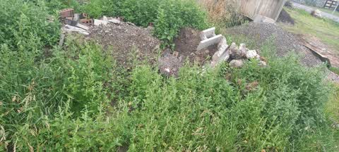 Rubbish/Recycling, a report photo