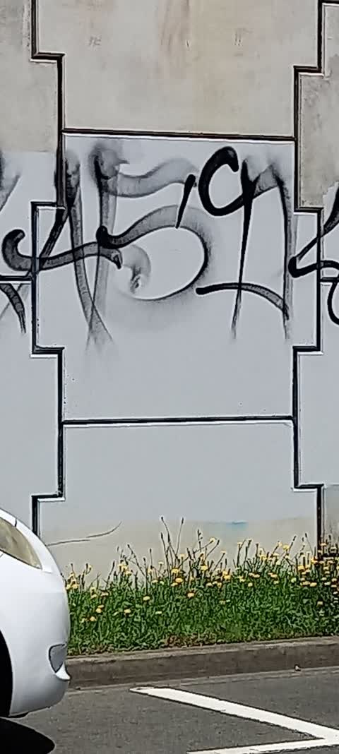 Graffiti, a report photo