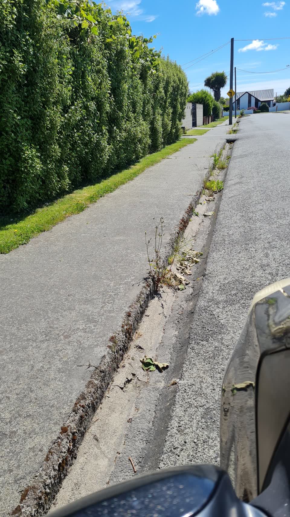 The photograph attached to this roading/streets report