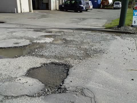Roading/Streets, a report photo
